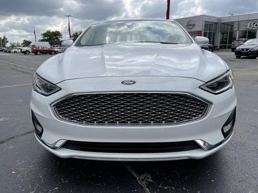 Photo 2 of 23 of 2020 Ford Fusion Titanium