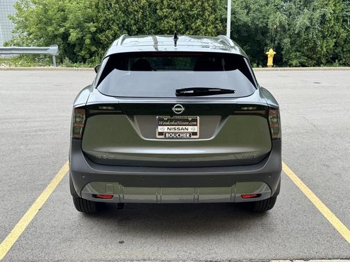 2025 Nissan Kicks SV
