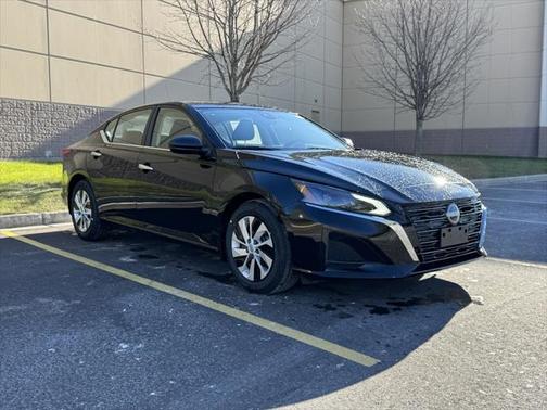 2025 Nissan Altima S FWD