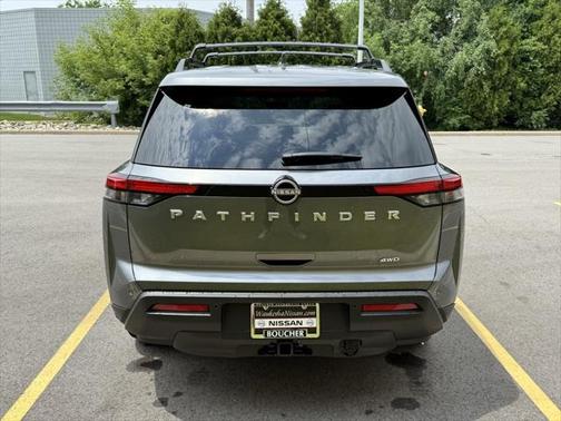 2025 Nissan Pathfinder SV 4WD