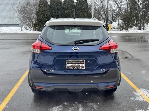 2019 Nissan Kicks SR