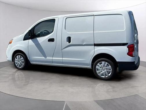 2021 Nissan NV200 S