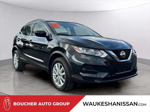 2022 Nissan Rogue Sport SV