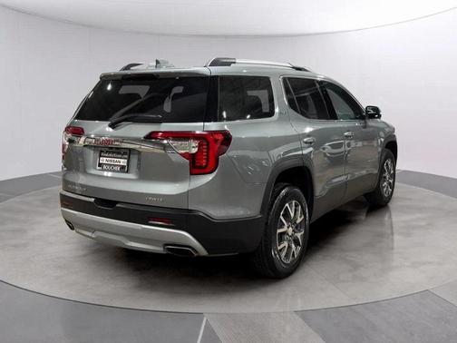 2023 GMC Acadia AWD SLE