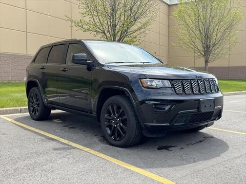 2021 Jeep Grand Cherokee Laredo