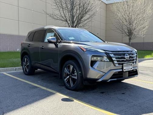 2025 Nissan Rogue SL