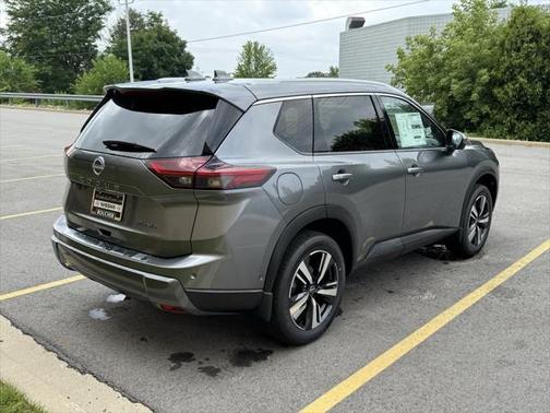 2025 Nissan Rogue SL