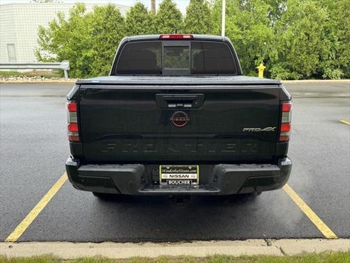 2022 Nissan Frontier PRO-4X