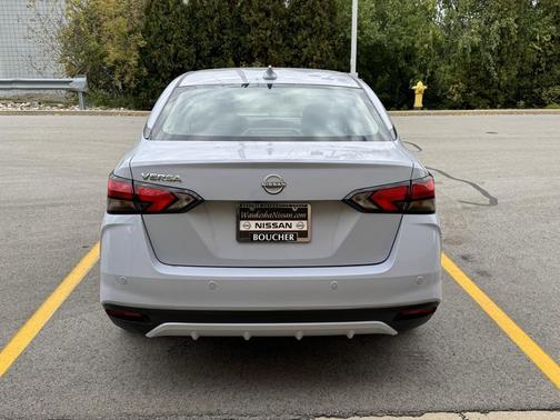 2025 Nissan Versa 1.6 SV