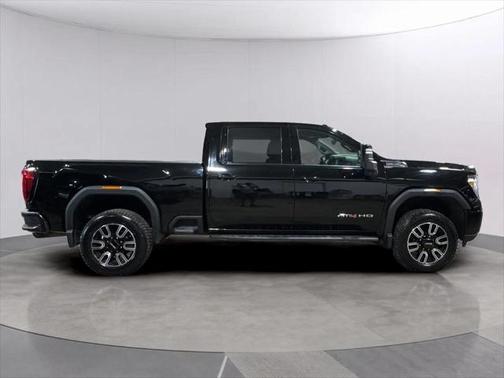 2021 GMC Sierra 2500 AT4