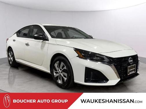 Glacier White 2025 Nissan Altima S