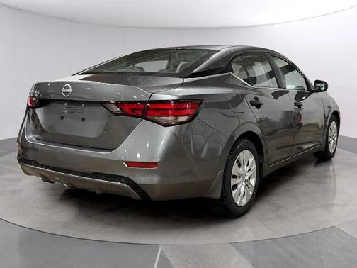 Gun Metallic 2025 Nissan Sentra S