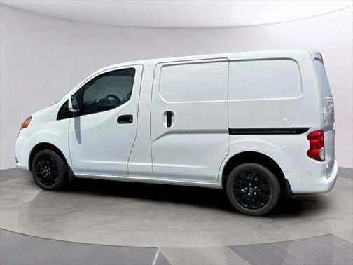 2020 Nissan NV200 SV