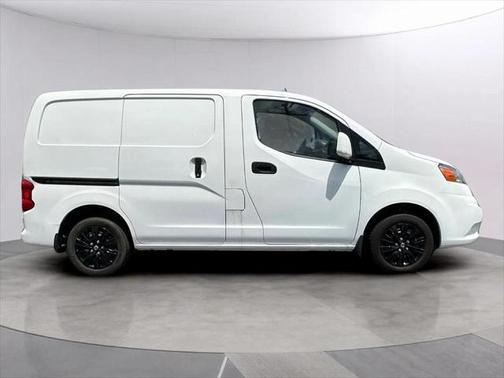 2020 Nissan NV200 SV