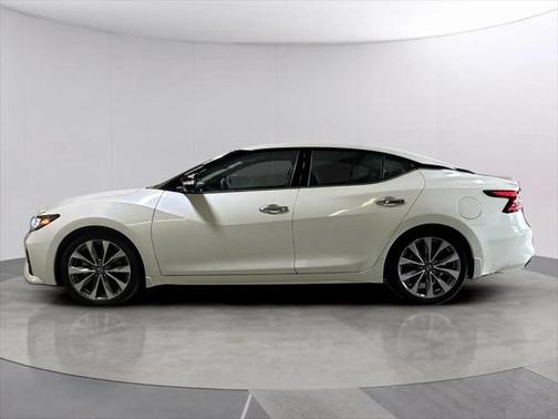 2022 Nissan Maxima 3.5 Platinum
