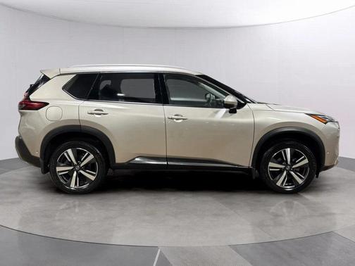 2021 Nissan Rogue Platinum