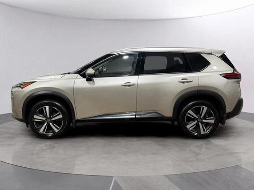 2021 Nissan Rogue Platinum