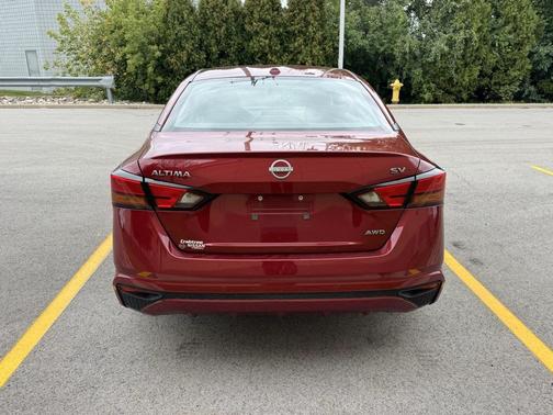 2024 Nissan Altima 2.5 SV