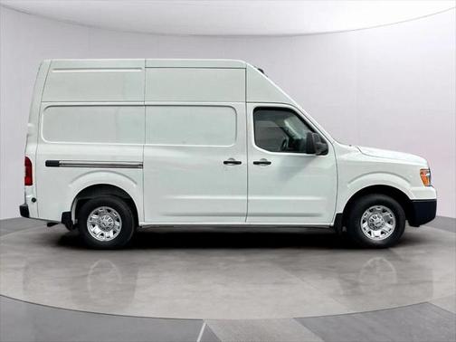 2021 Nissan NV Cargo NV2500 HD SV V6
