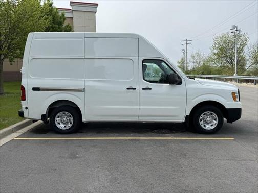 2021 Nissan NV Cargo NV2500 HD SV V6