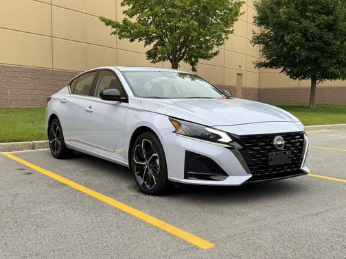 2024 Nissan Altima SR Intelligent AWD