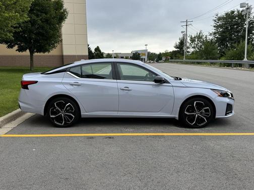 2024 Nissan Altima SR Intelligent AWD