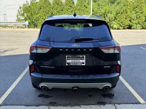 2021 Ford Escape Titanium