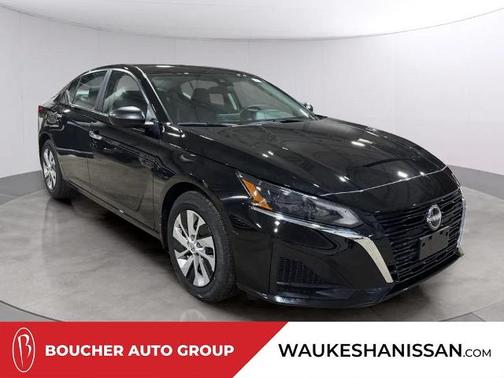 Black 2025 Nissan Altima S