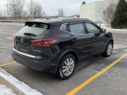 2021 Nissan Rogue Sport SV