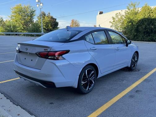 2025 Nissan Versa 1.6 S