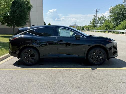 2025 Nissan Murano SV