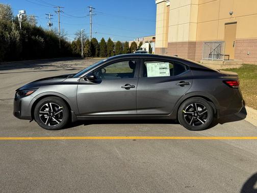 2025 Nissan Sentra SV