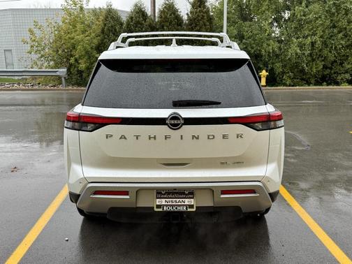 2025 Nissan Pathfinder SL 4WD