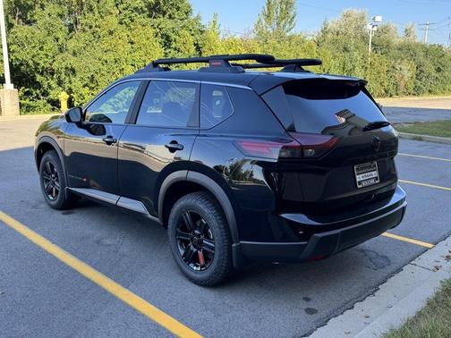 2026 Nissan Rogue Rock Creek