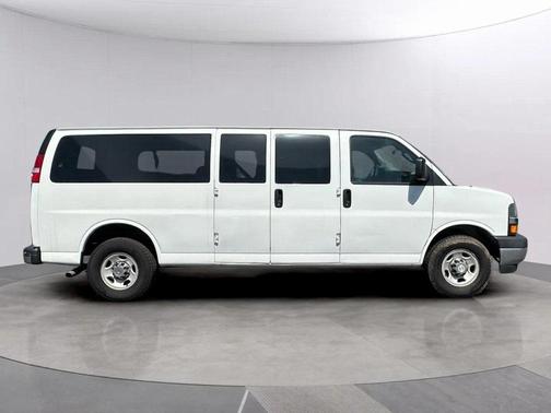 2020 Chevrolet Express 3500 RWD 3500 Extended Wheelbase LT