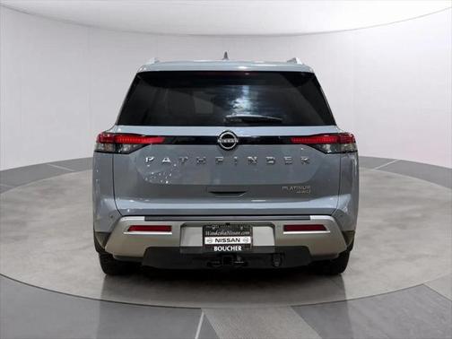 2022 Nissan Pathfinder Platinum 4WD