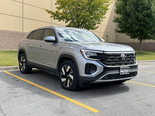 2024 Volkswagen Atlas Cross Sport 2.0T SE w/Technology 4MOTION