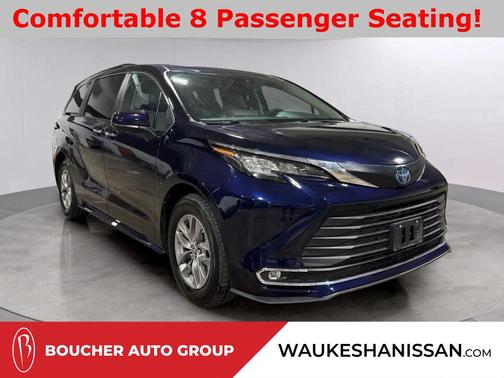 2023 Toyota Sienna XLE 8 Passenger