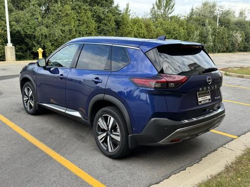 2022 Nissan Rogue SL
