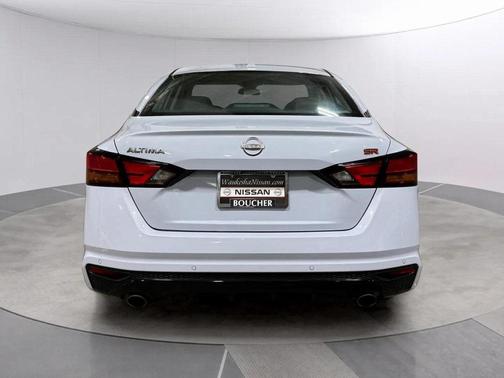 2023 Nissan Altima SR FWD
