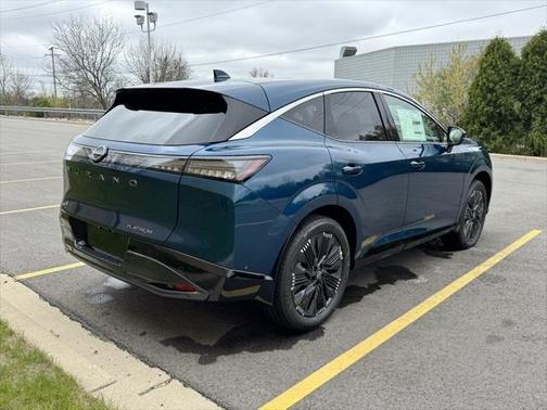 2025 Nissan Murano Platinum