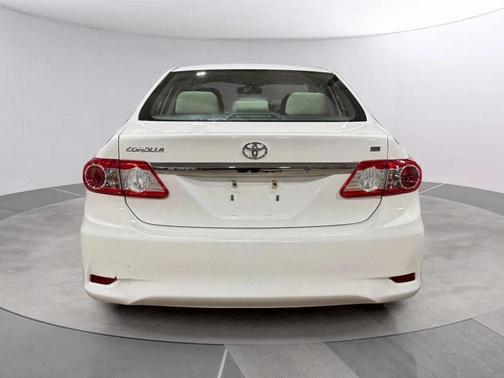 2012 Toyota Corolla LE