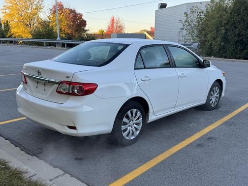 2012 Toyota Corolla LE