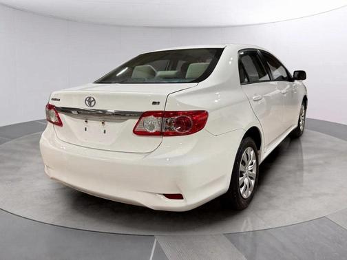 2012 Toyota Corolla LE