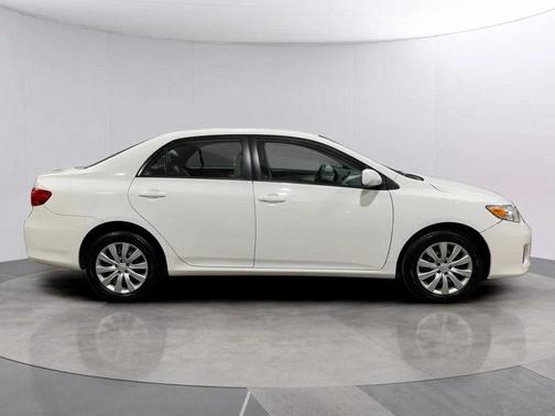 2012 Toyota Corolla LE