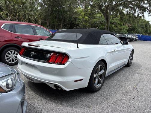 2015 Ford Mustang V6