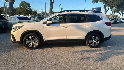 2025 Subaru Ascent Premium 8-Passenger