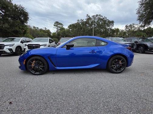 2025 Subaru BRZ tS