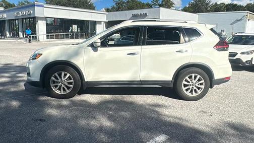 2018 Nissan Rogue SV