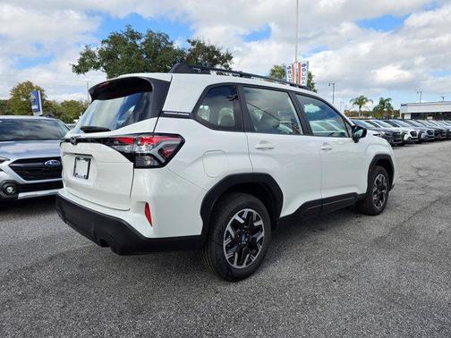 2026 Subaru Forester Base